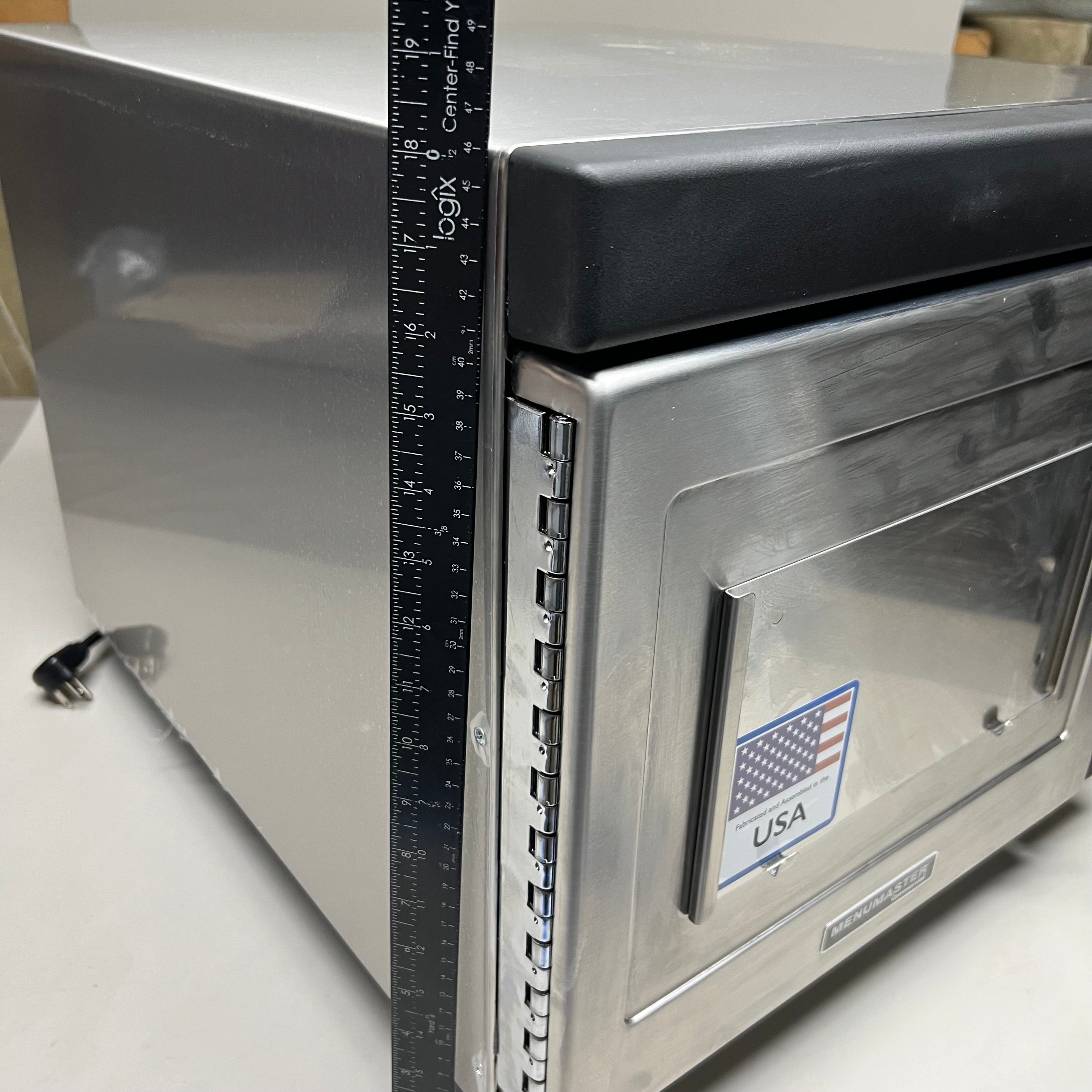 MENUMASTER Commercial Microwave Oven