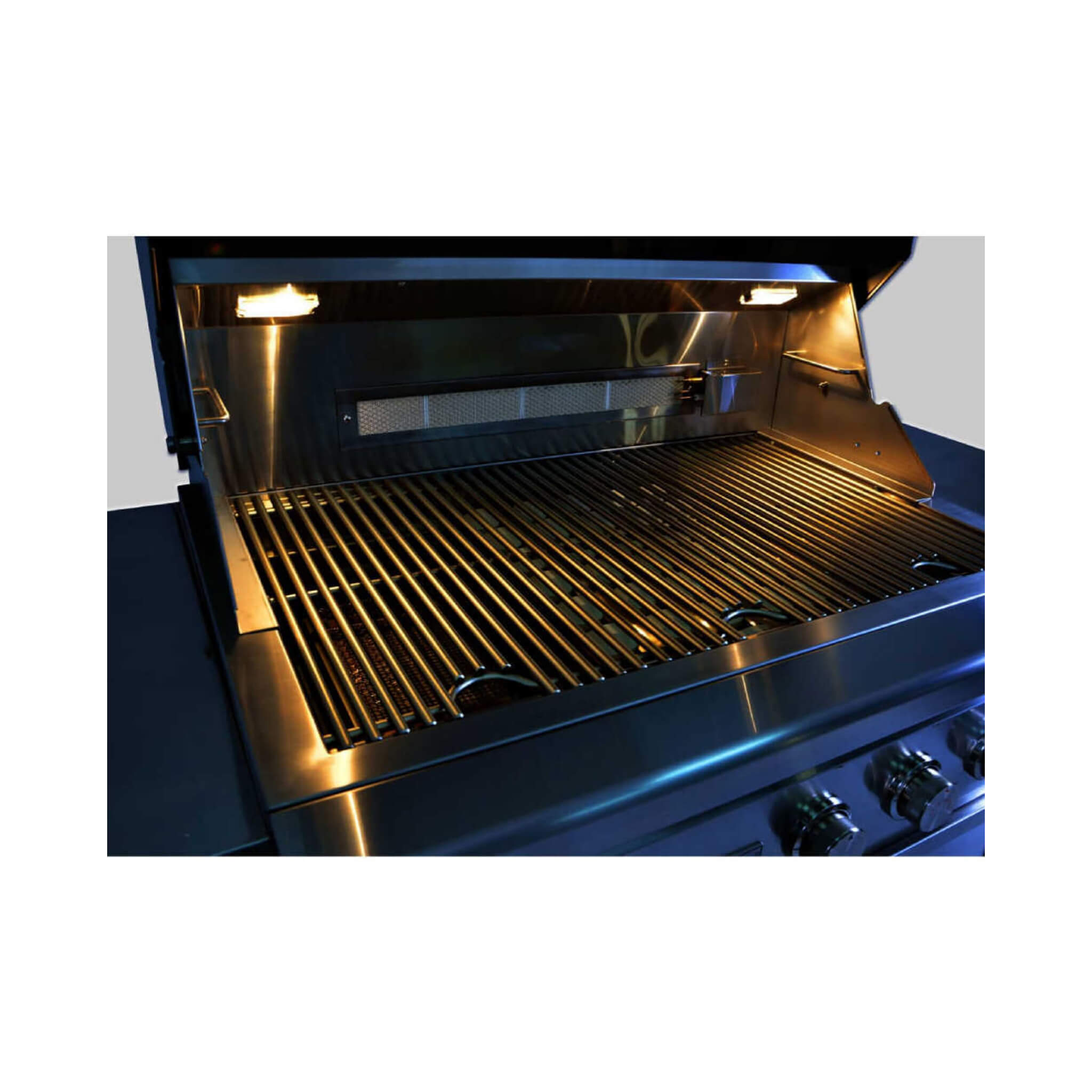 Built-In Grill With Insulated Jacket And Double Access Doors