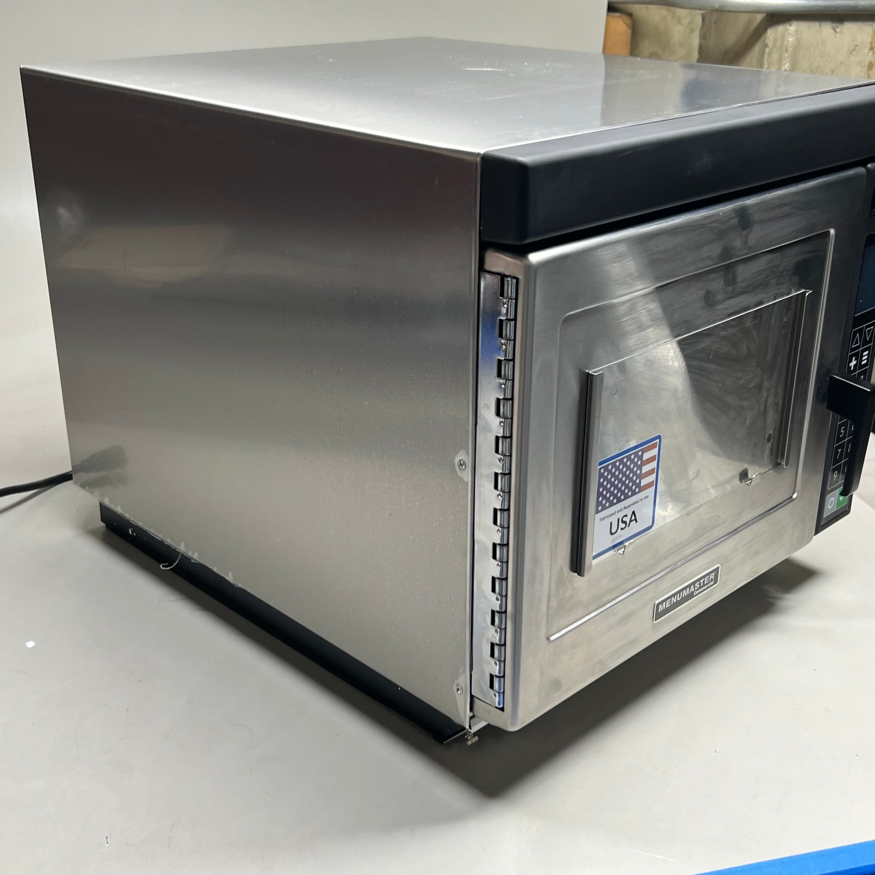 MENUMASTER Commercial Microwave Oven